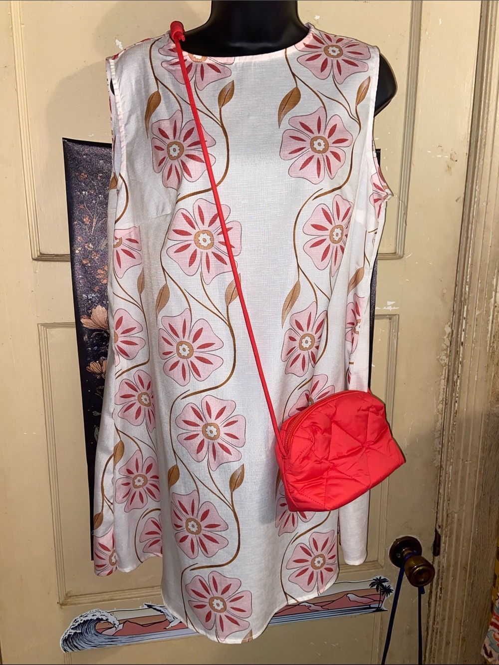 PINK FLORAL SHEATH DRESS Groovy Flower Power!!